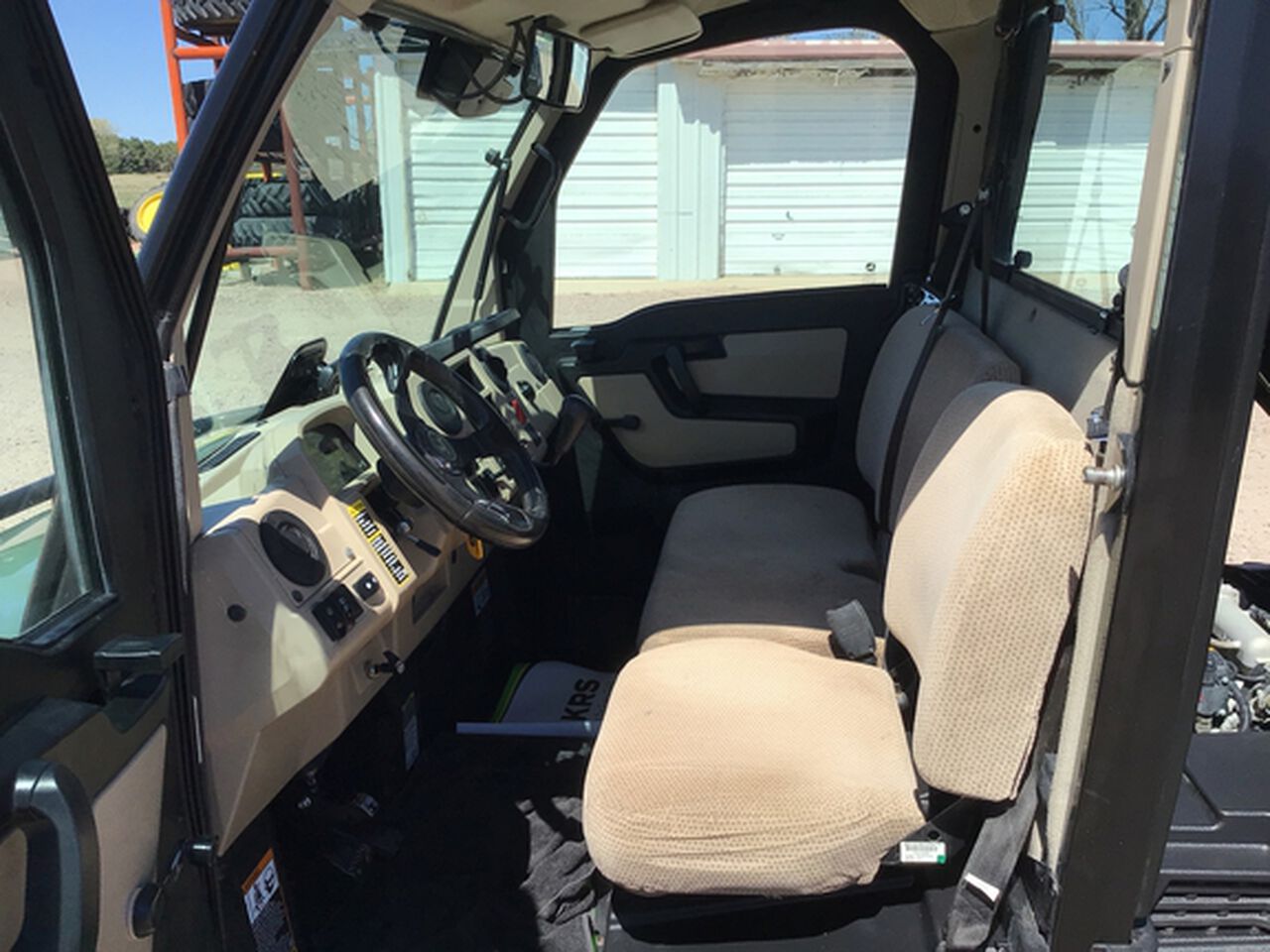2019 XUV 835R - 438769,  image number 9