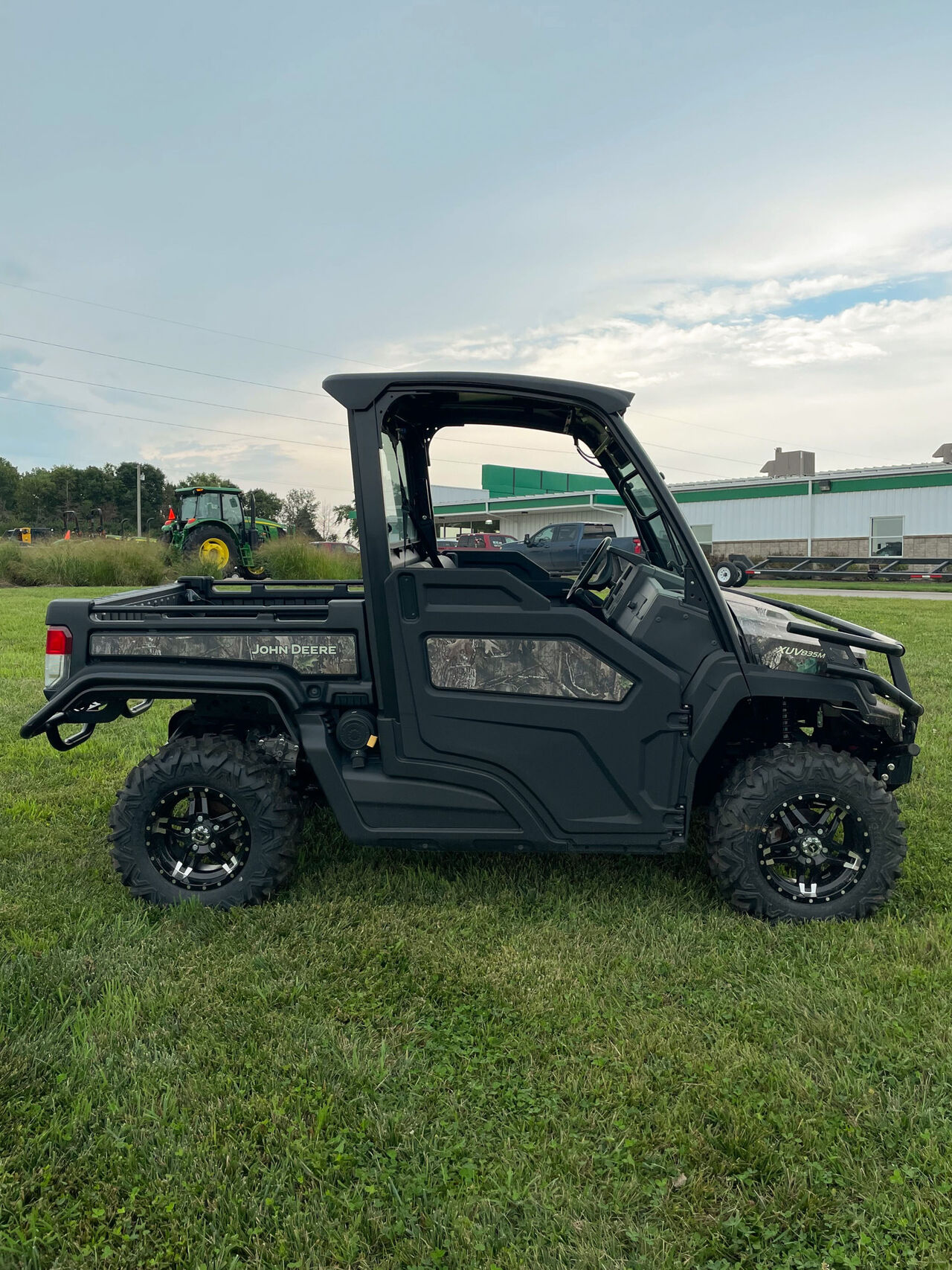 2024 XUV835M - 426626,  image number 13