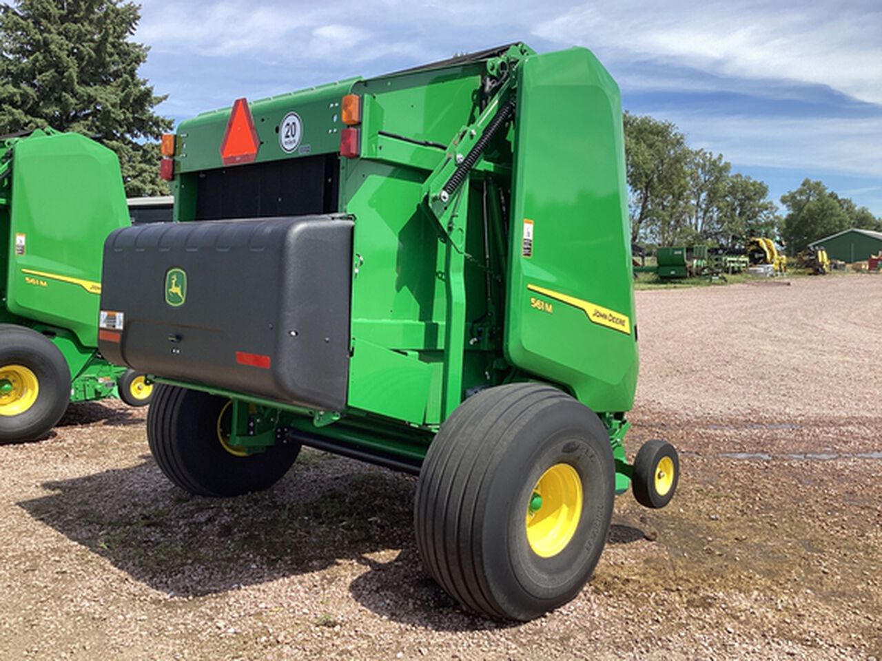 2024 561M - 440771,  image number 3