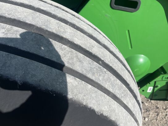 2019 560M - 435496,  image number 14