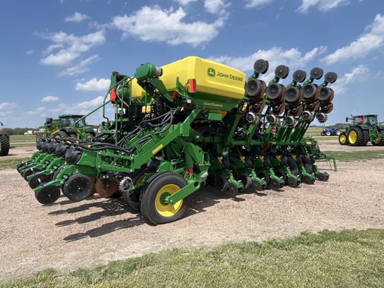 2023 1795 - 433950,  image number 3