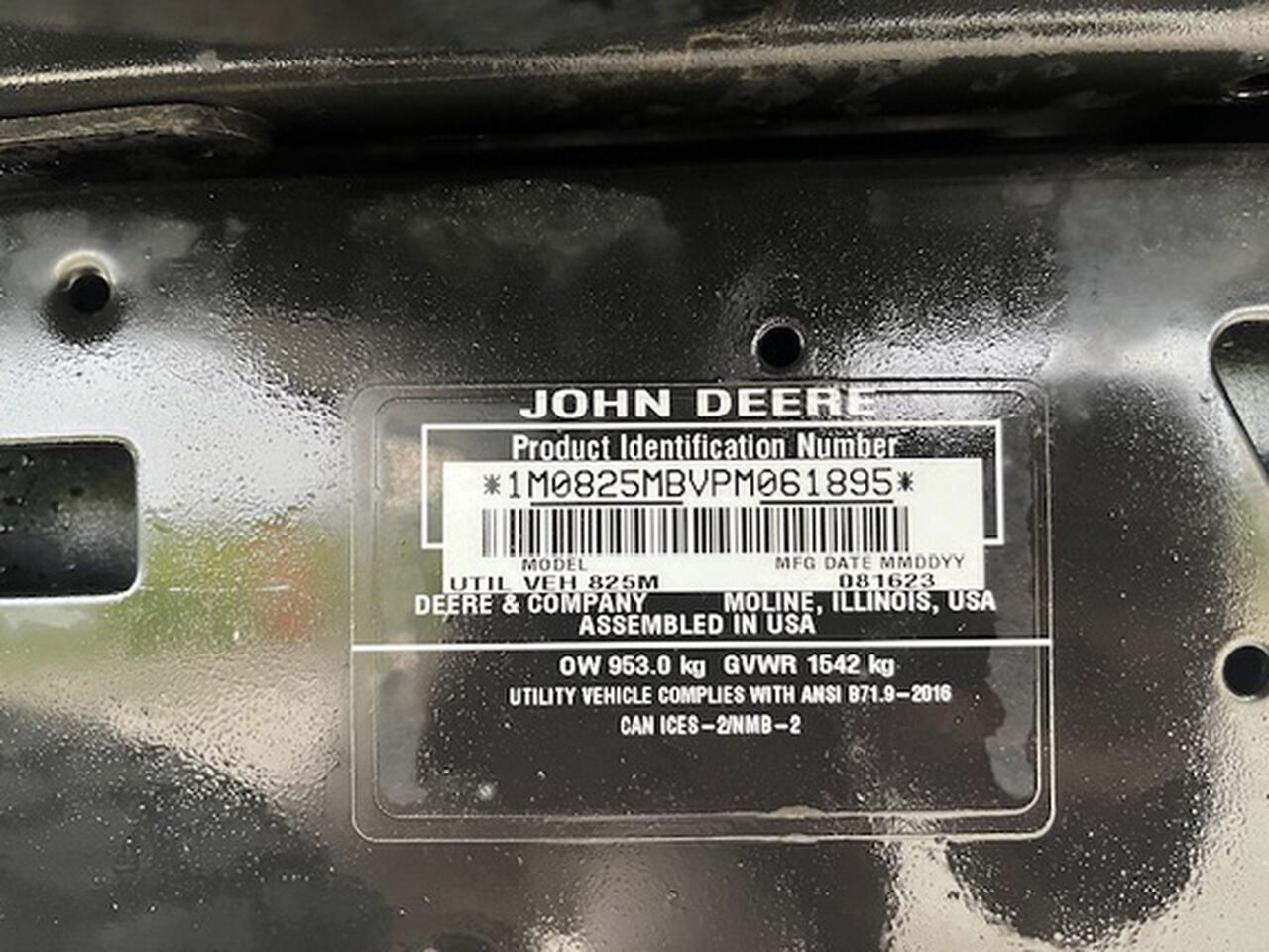 2023 XUV 825M S4 - 419432,  image number 12
