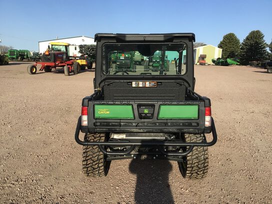 2023 XUV 835M - 412559,  image number 4