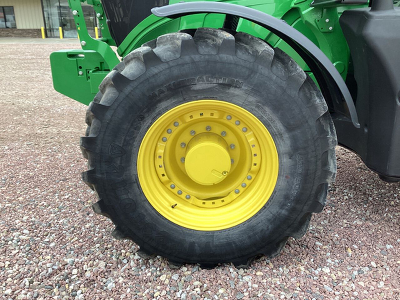 2024 6R 175 - 435130,  image number 18