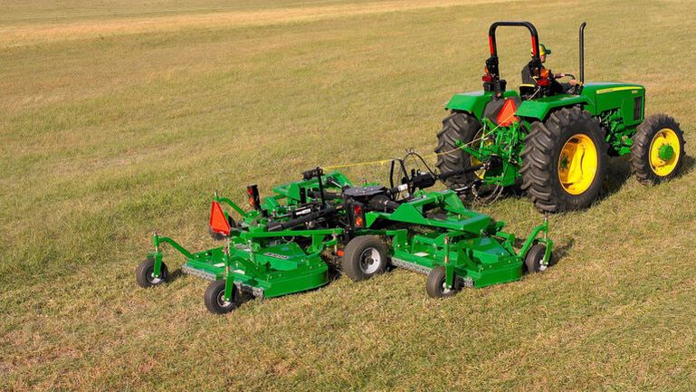 FM10 Series Flex-Wing Grooming Mower, 