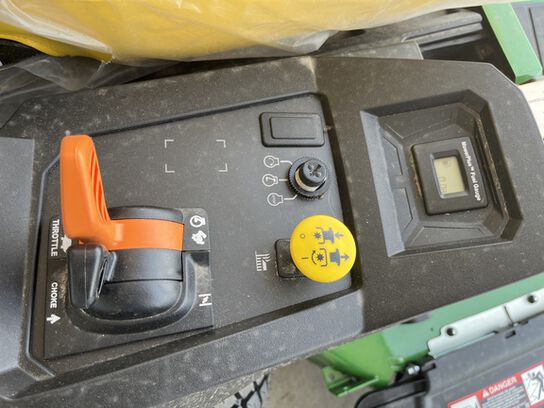 2026 Z530M - 444095,  image number 6