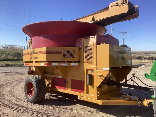 2022 H1135 - 437087,  image number 0