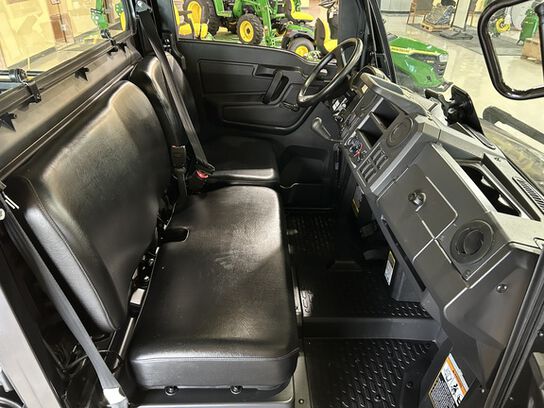 2024 XUV835M - 429703,  image number 14
