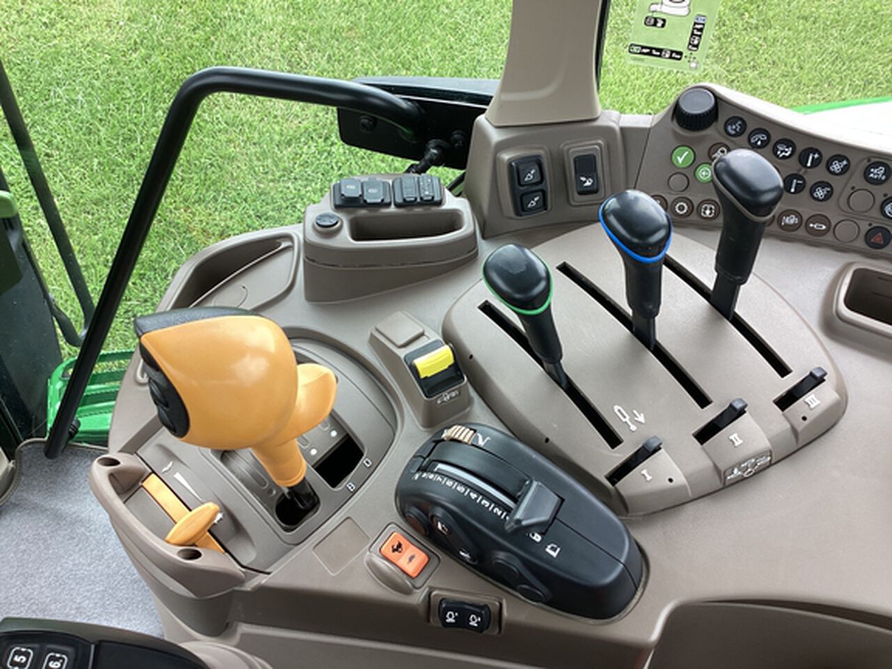 2024 6175M - 427552,  image number 14