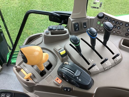 2024 6175M - 427552,  image number 14