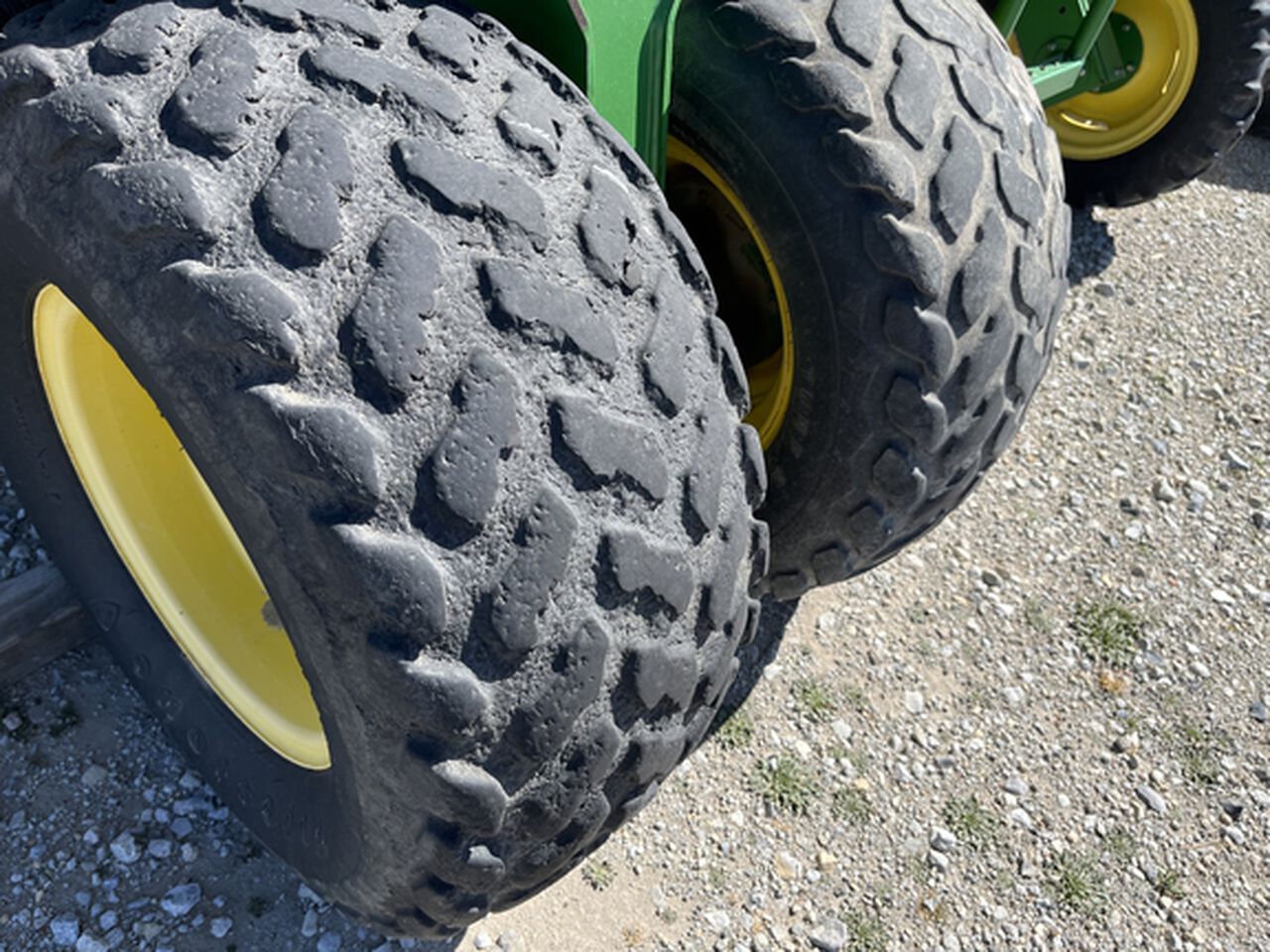 2010 1990 - 405553,  image number 14