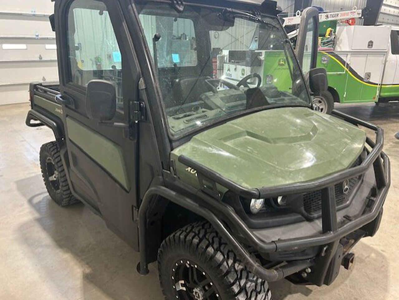 2023 XUV 835M - 441954,  image number 5