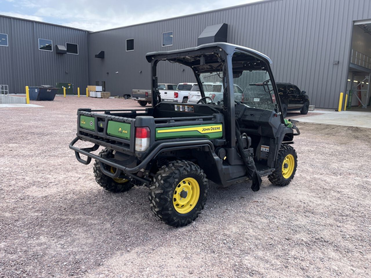 2023 XUV 835M - 446186,  image number 5