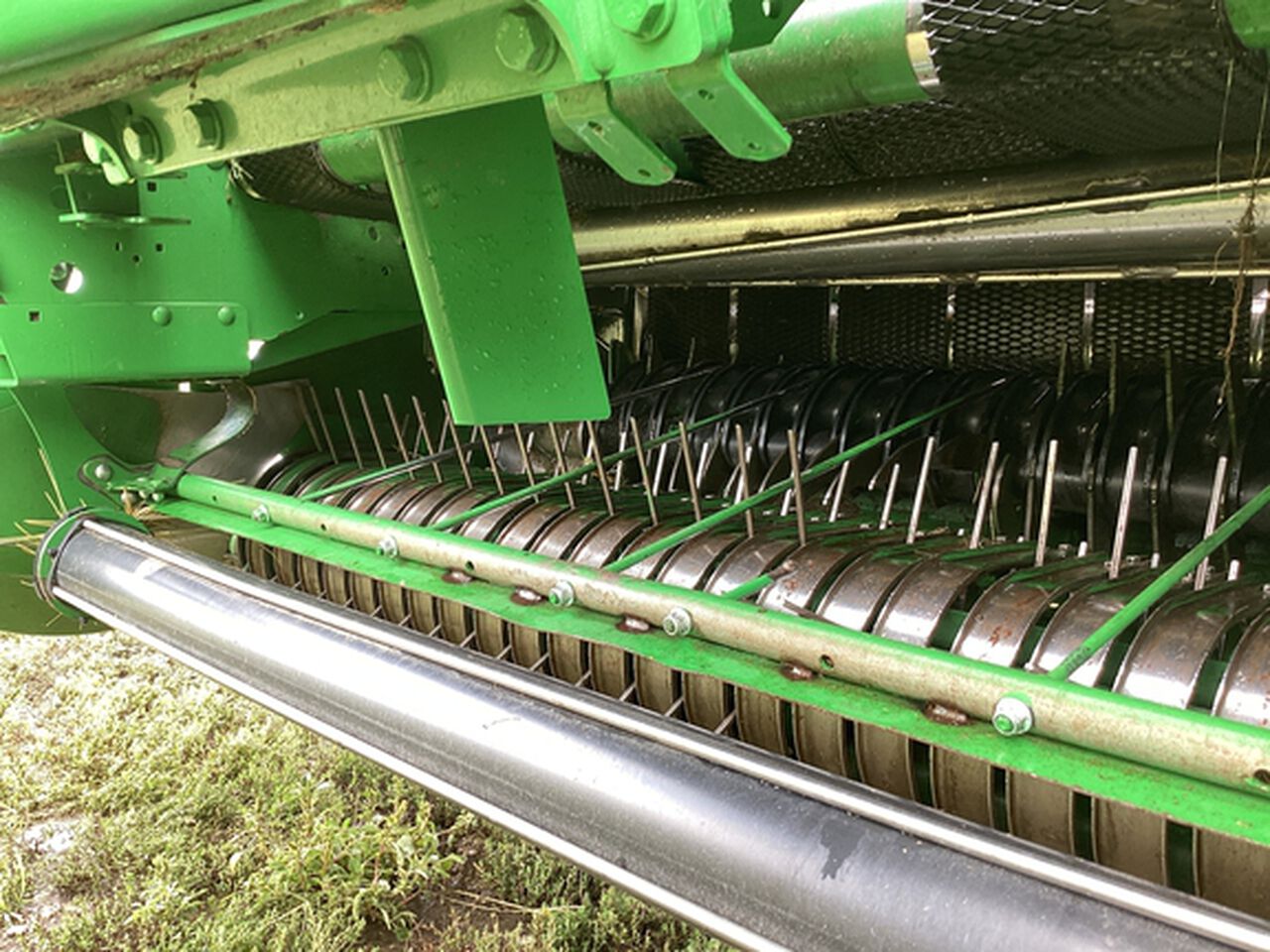 2023 560M - 441539,  image number 14