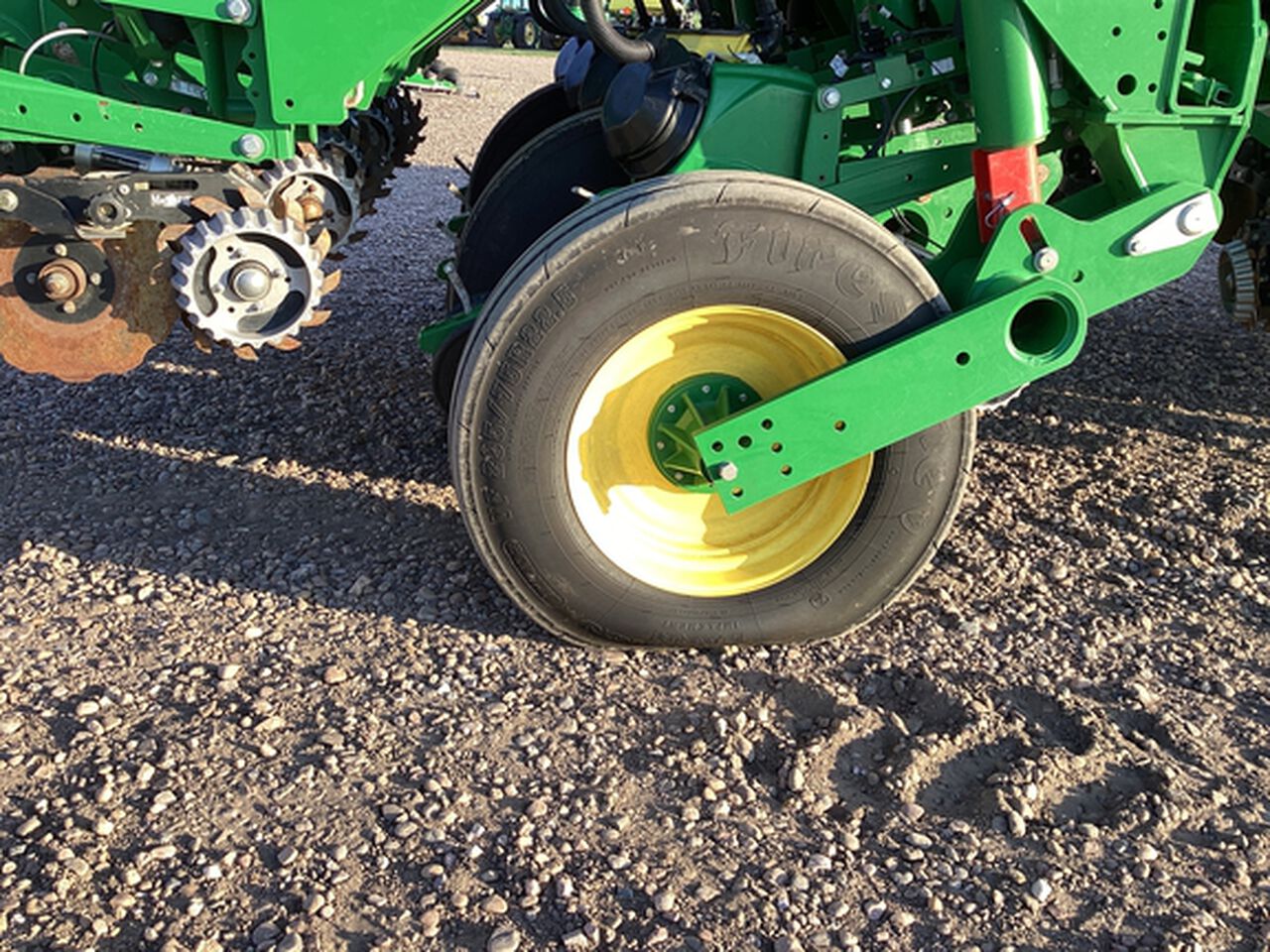 2023 1795 - 433950,  image number 27