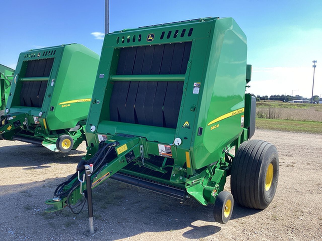 2022 560M - 430838,  image number 0