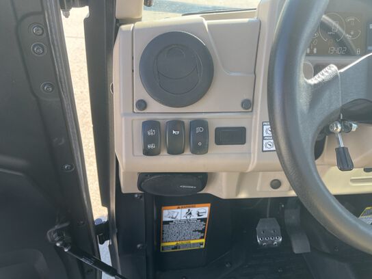 2021 XUV 835R - 438768,  image number 7