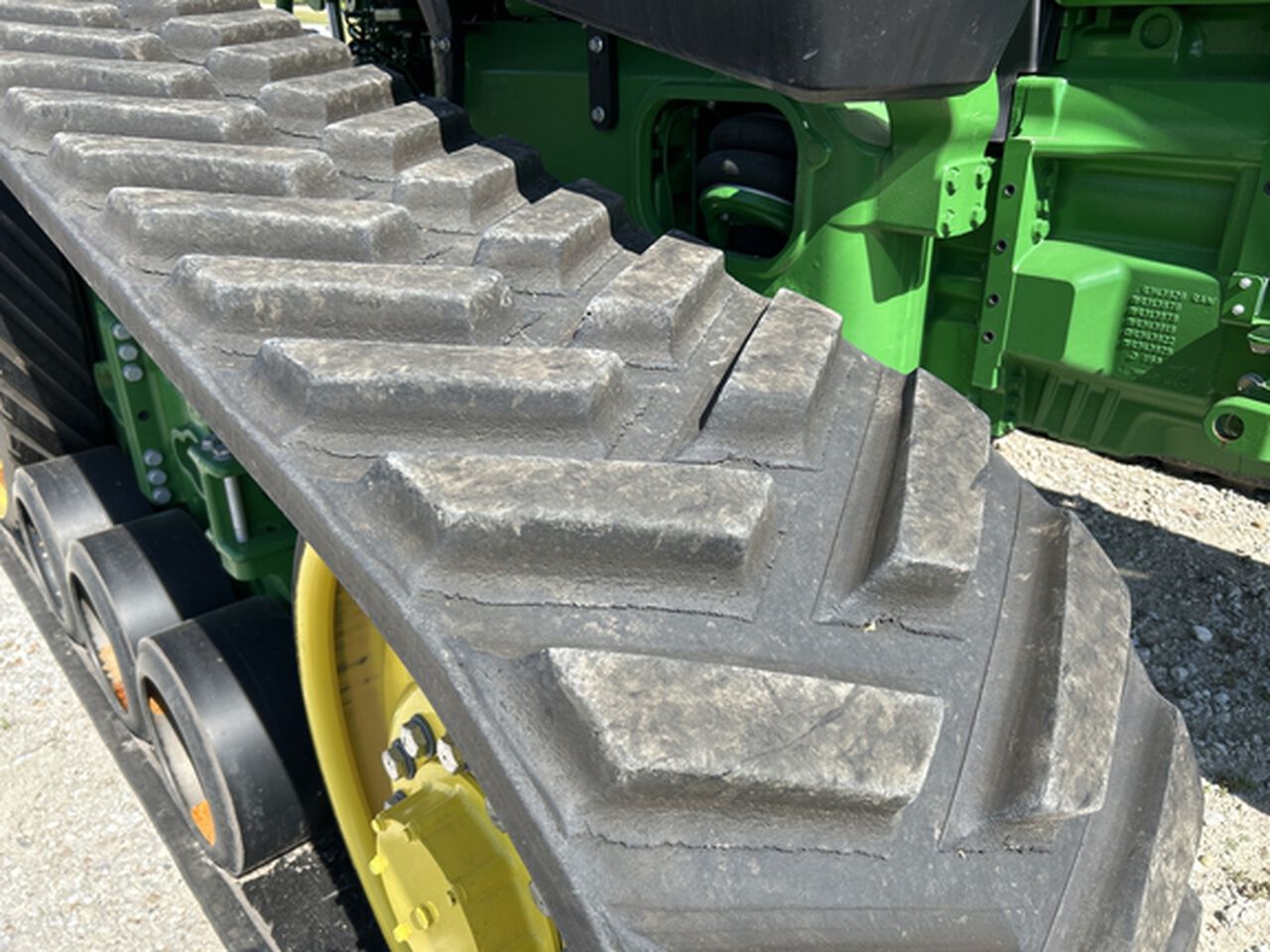 2015 8345RT - 441599,  image number 23