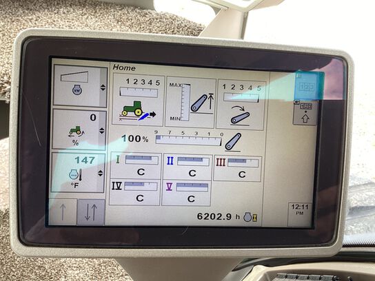 2010 8345RT - 427665,  image number 12