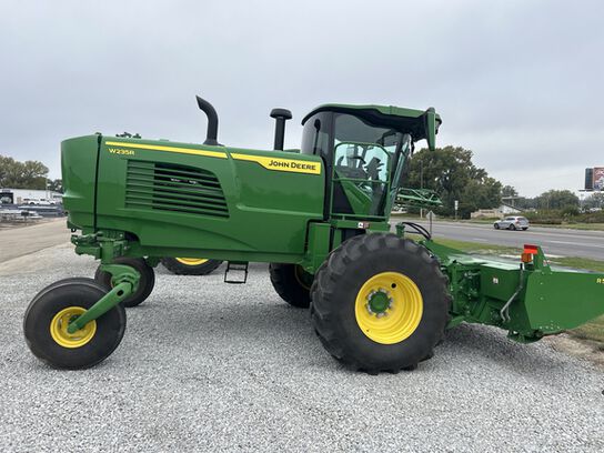 2025 W235R - 442127,  image number 5