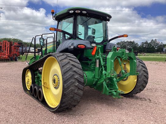 2010 8345RT - 427665,  image number 3