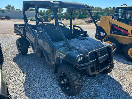 2024 XUV825M S4 - 426628,  image number 2