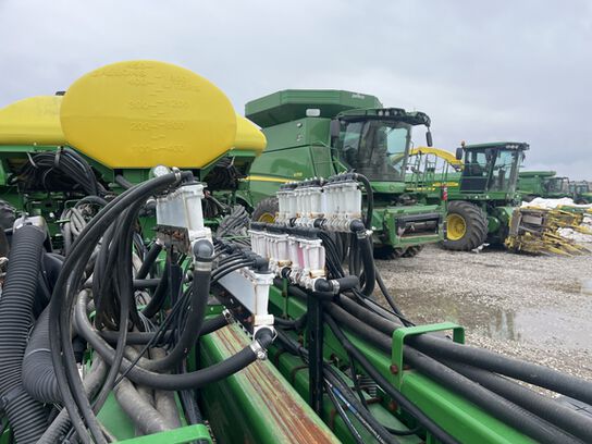 2015 1775NT - 416169,  image number 6