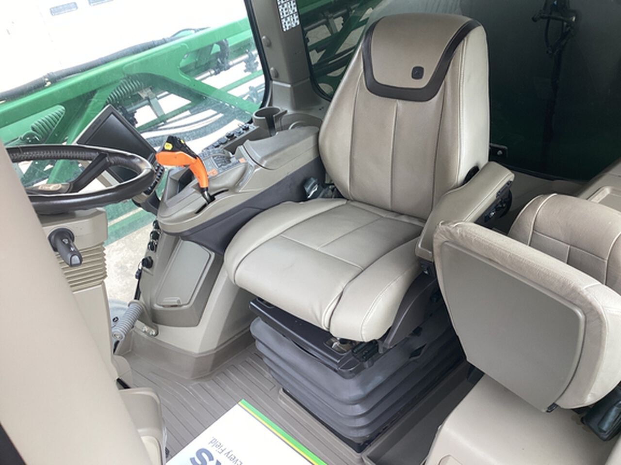 2022 612R - 436488,  image number 8