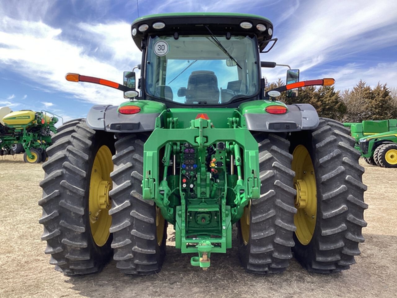 2017 8345R - 437288,  image number 4