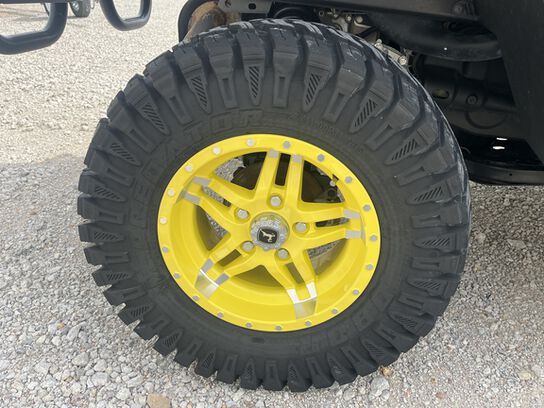 2022 XUV 835R - 399059,  image number 19