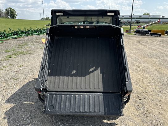 2020 XUV 835R - 424588,  image number 10
