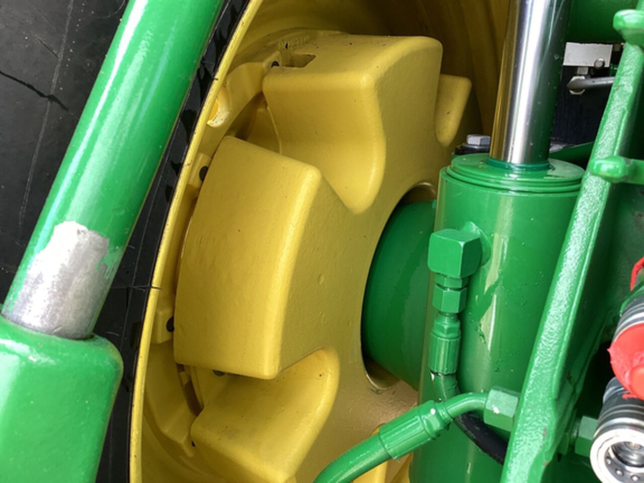 2017 8345R - 437288,  image number 17