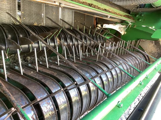 2022 560M - 444206,  image number 18