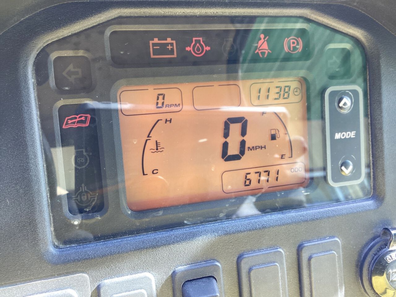 2013 XUV 825I GREEN - 443291,  image number 9