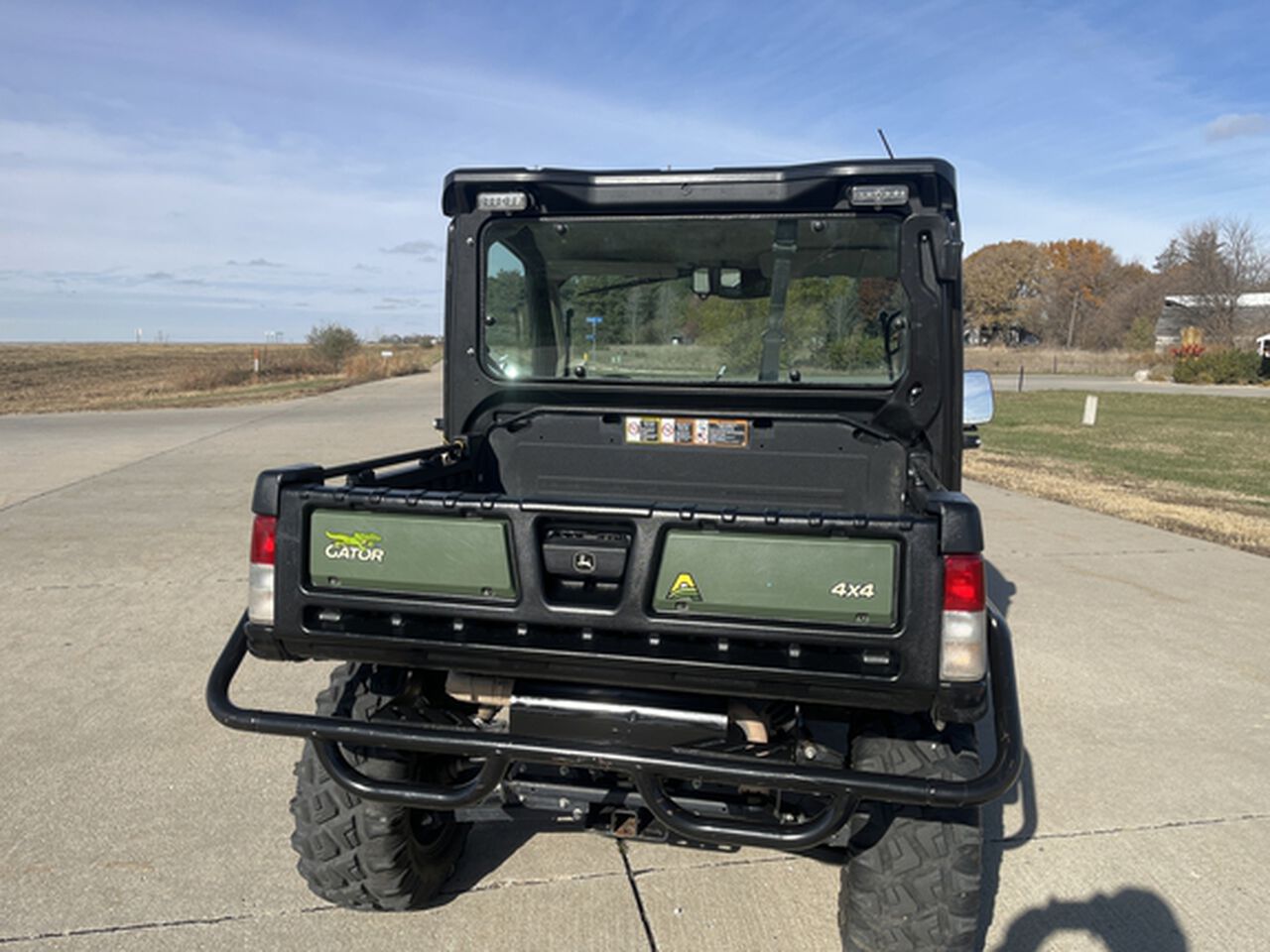 2021 XUV 835R - 438768,  image number 4