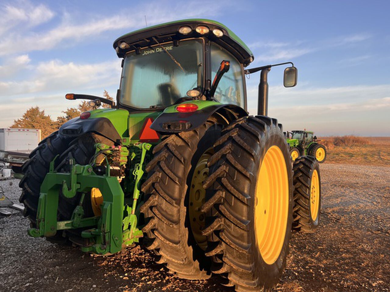 2012 8335R - 443470,  image number 2