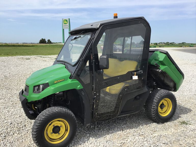 2016 XUV 590I - 437657, 