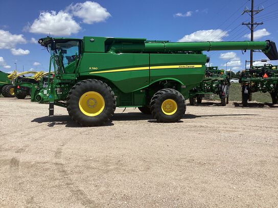 2024 S780 - 436806,  image number 7