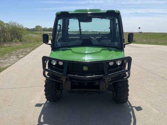 2020 XUV 835R - 437822,  image number 2