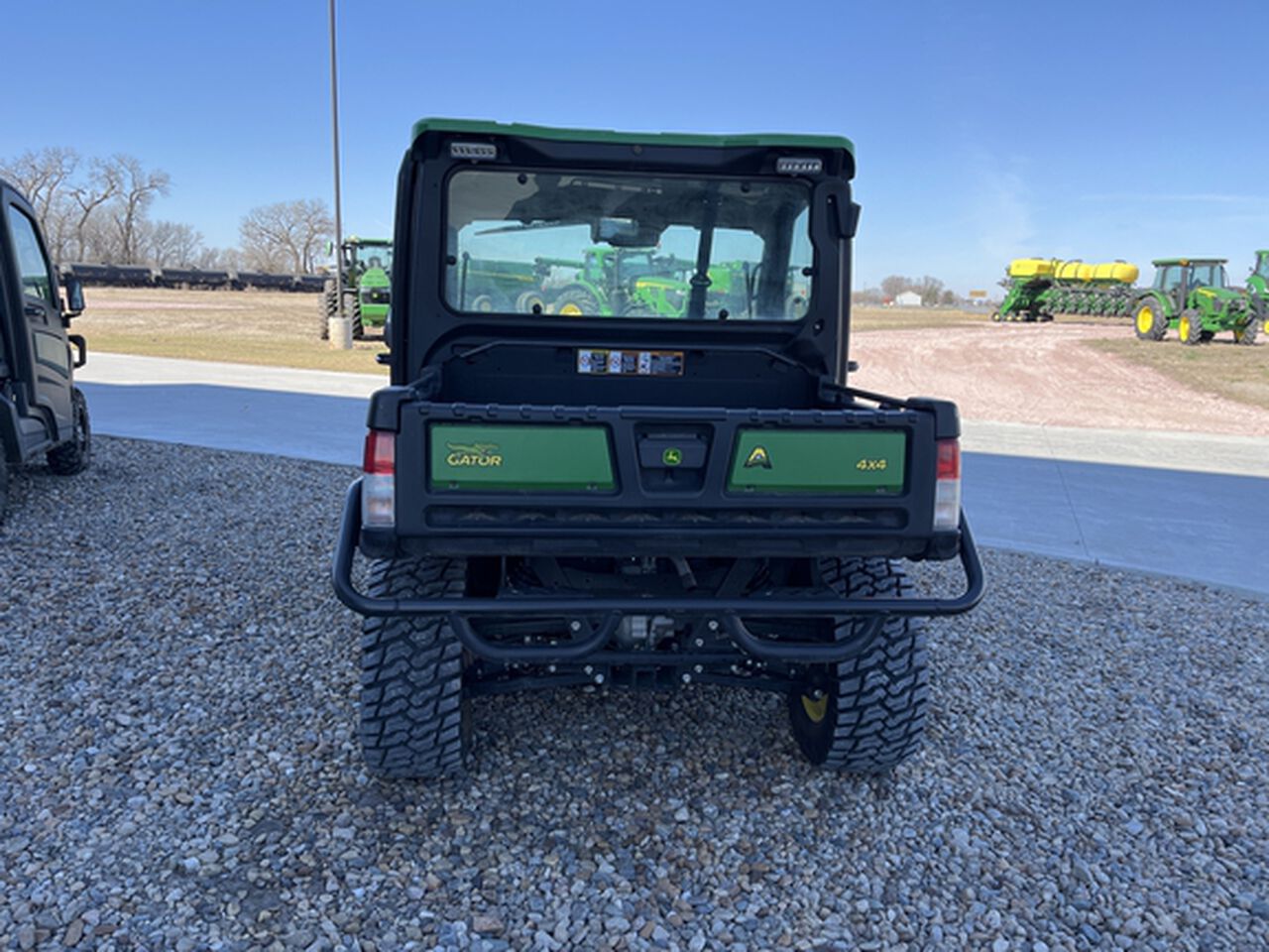 2023 XUV 865R - 444543,  image number 5