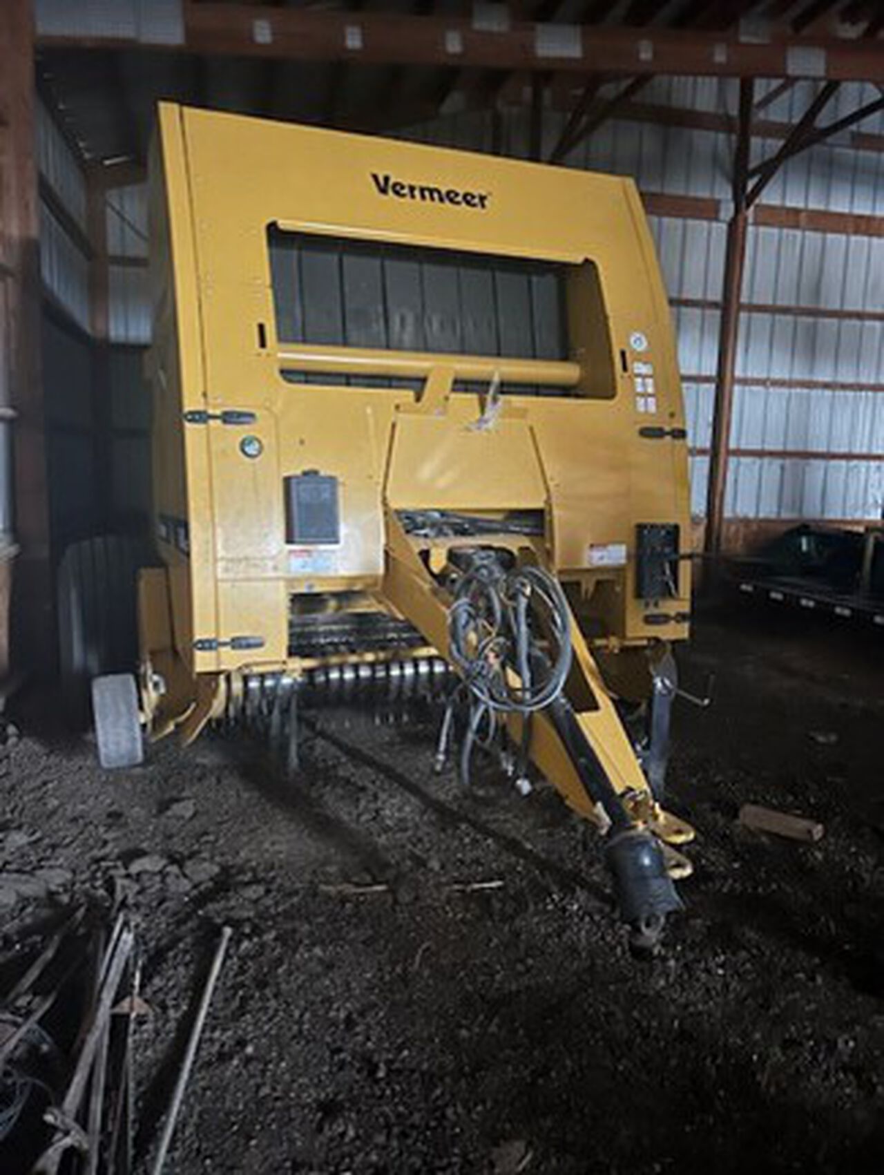 2023 605N - 444626,  image number 3