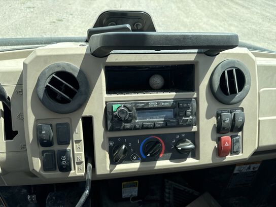 2020 XUV 835R - 424588,  image number 15