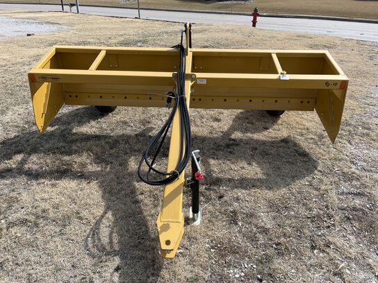  55720010 - 445011,  image number 1