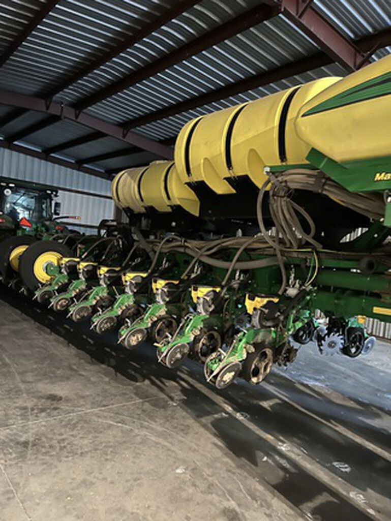 2019 1775NT - 441465, 