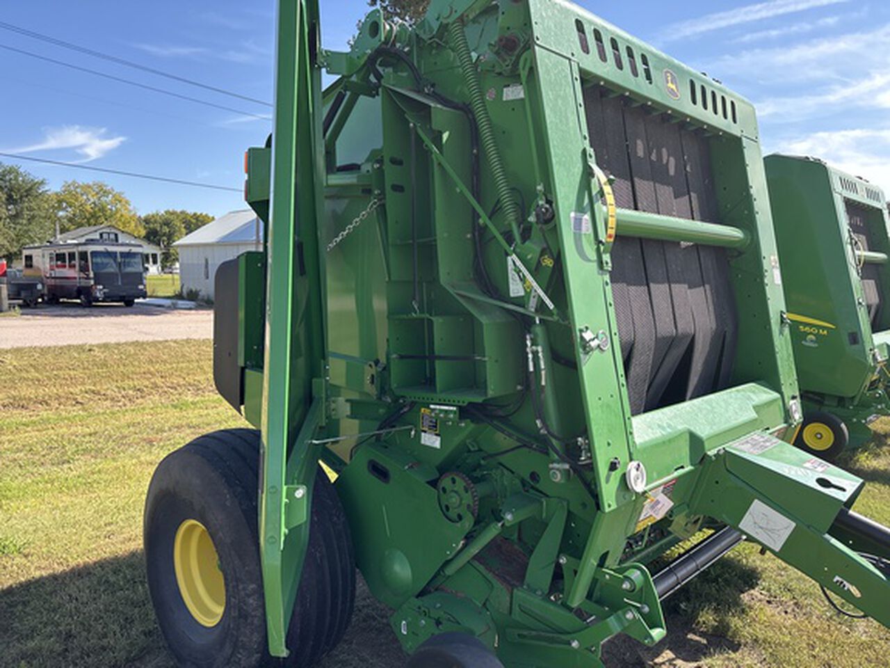 2019 560M - 448614,  image number 4