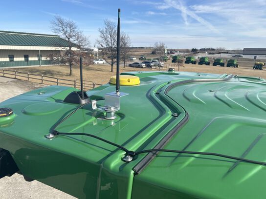 2025 S7 700 - 442020,  image number 17