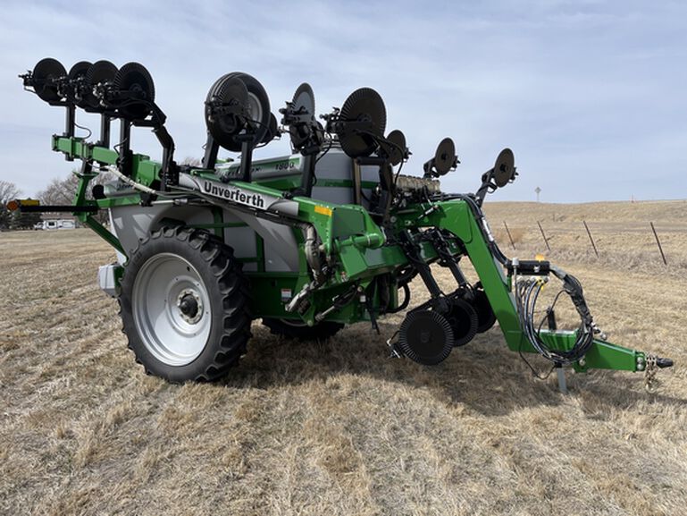 2023 NUTRIMAX 1800 - 408689, 