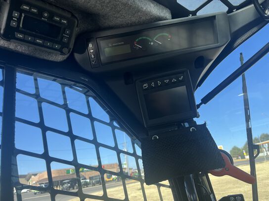 2023 332G - 441978,  image number 4