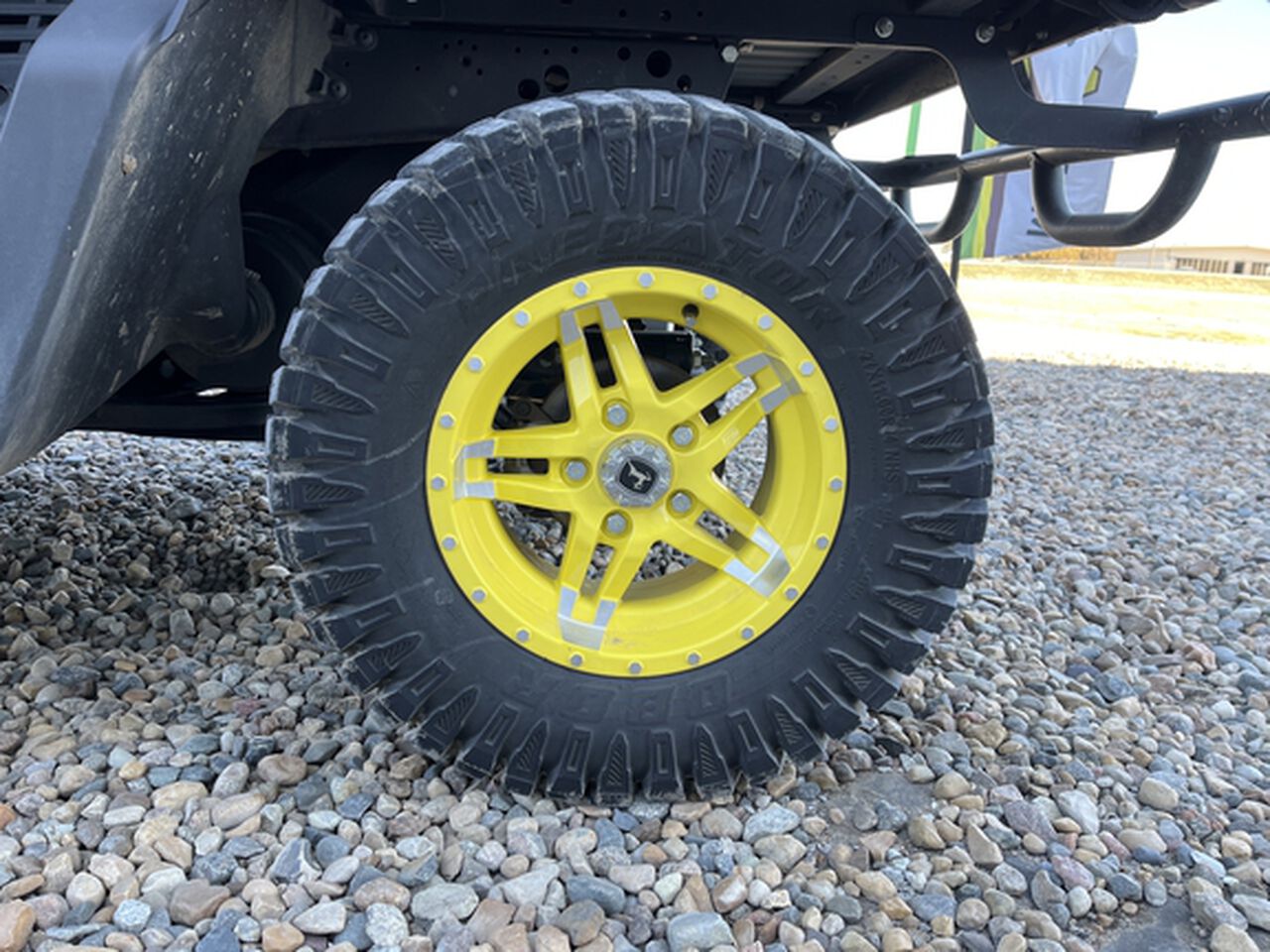 2023 XUV 865R - 444543,  image number 18