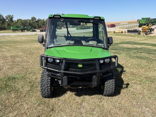 2023 XUV 835R - 429354,  image number 1